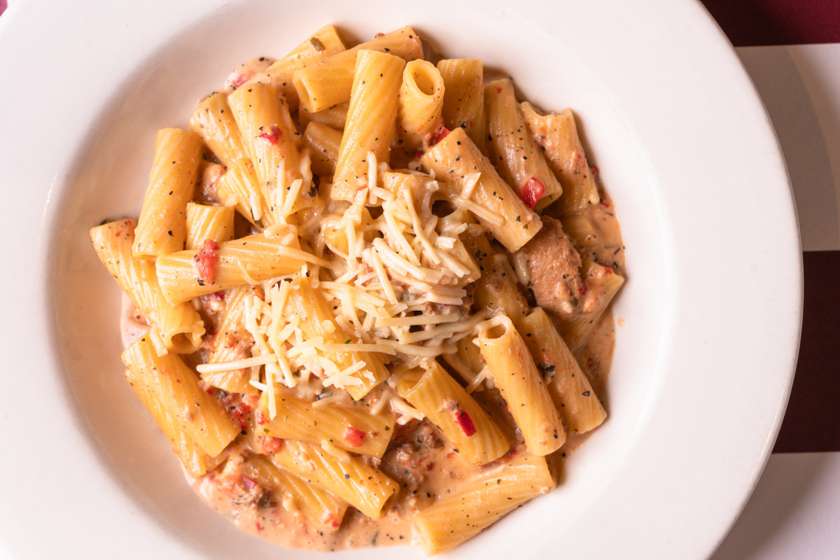 serving of penne pasta