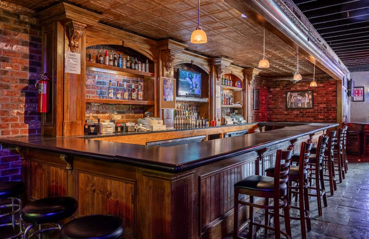 Functional Big Rocks Rock Lobster – Must-Try Sports Bar in Indianapolis, IN