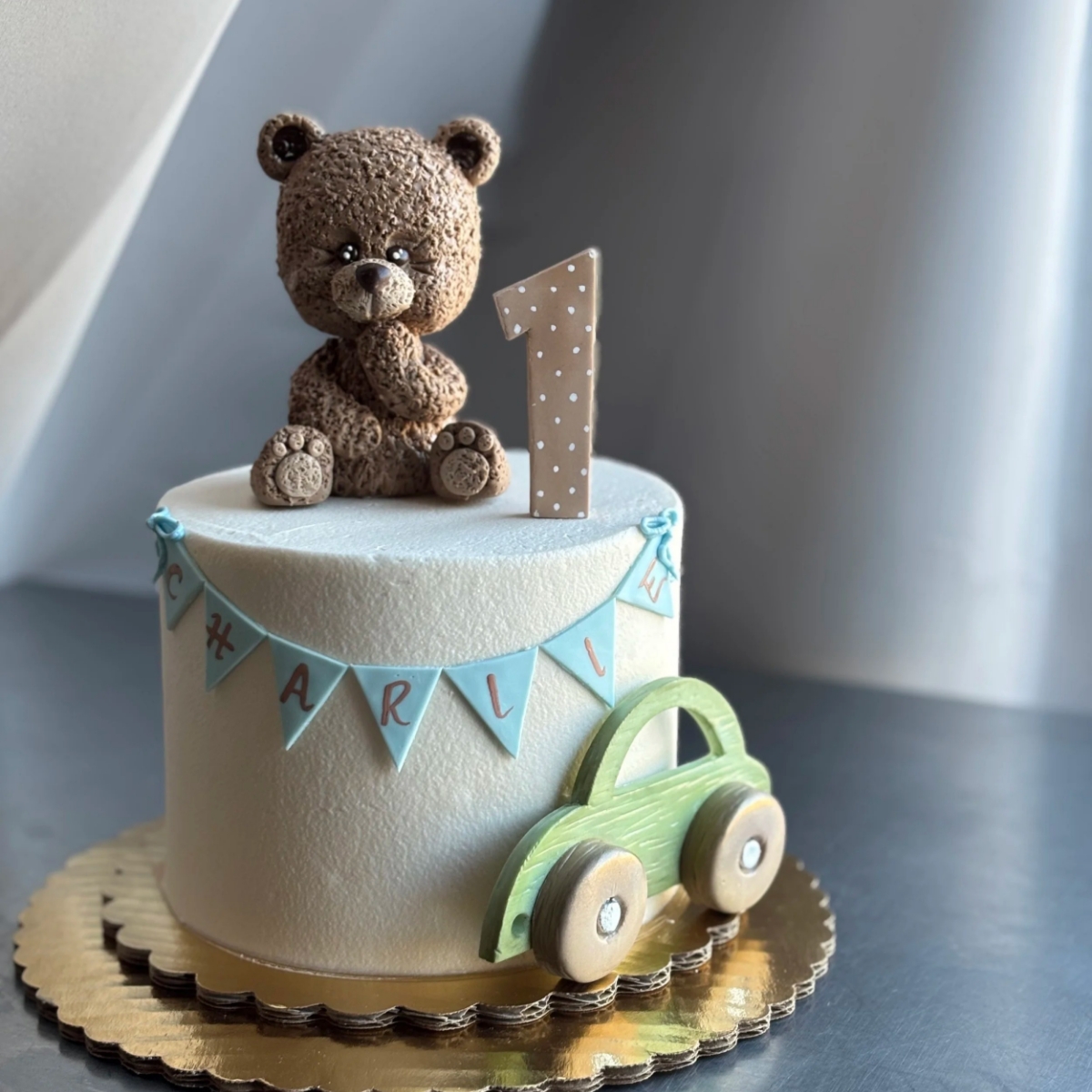 Teddy bear cake