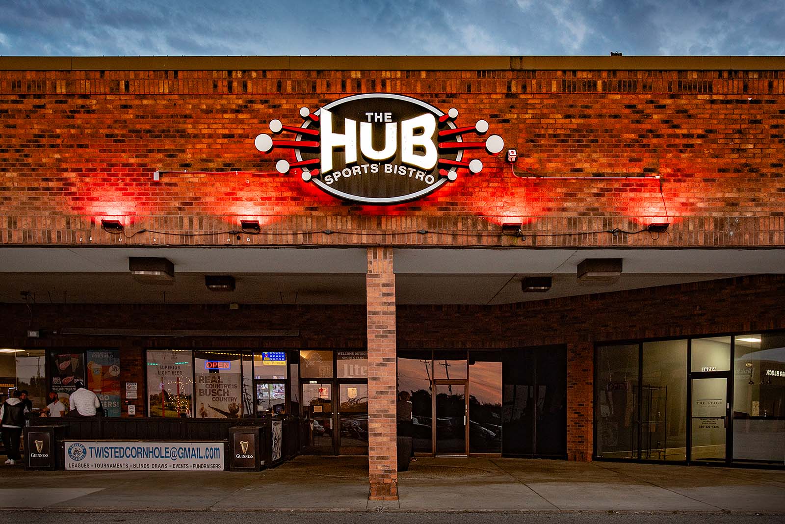 The Hub Sports Bistro in Detroit