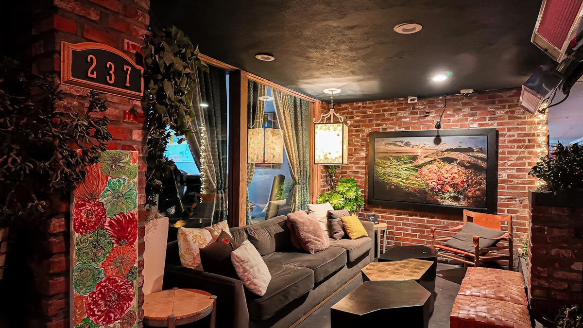 Main promotional image