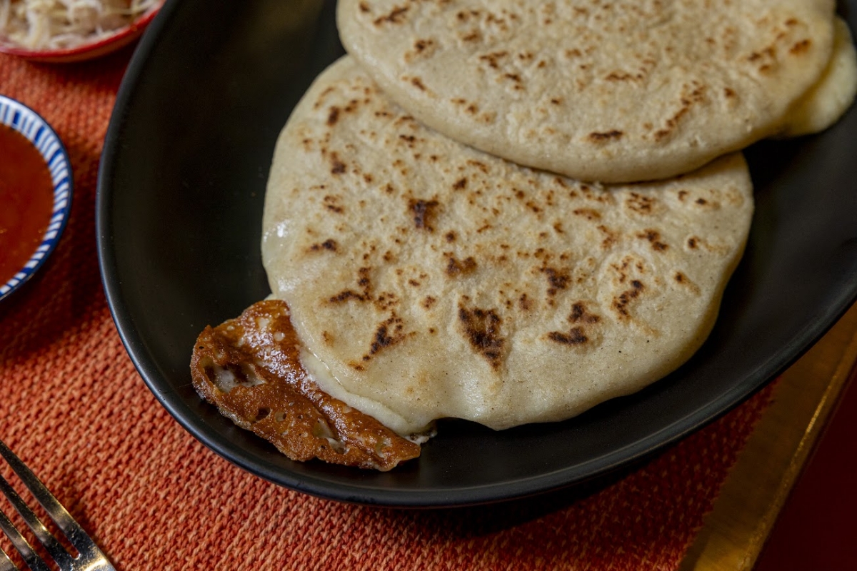 Freshly cooked pupusas