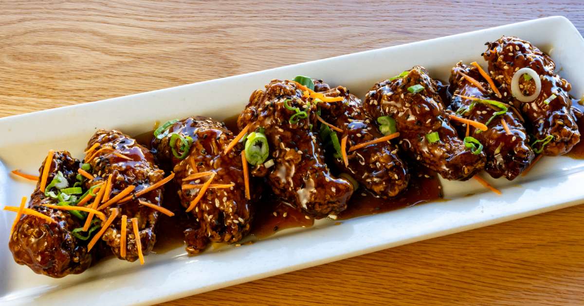 Potsticker restaurant logo - View nutrition facts, calories, and macros for menu items at 1214 Randolph Ave Saint Paul, MN 55105