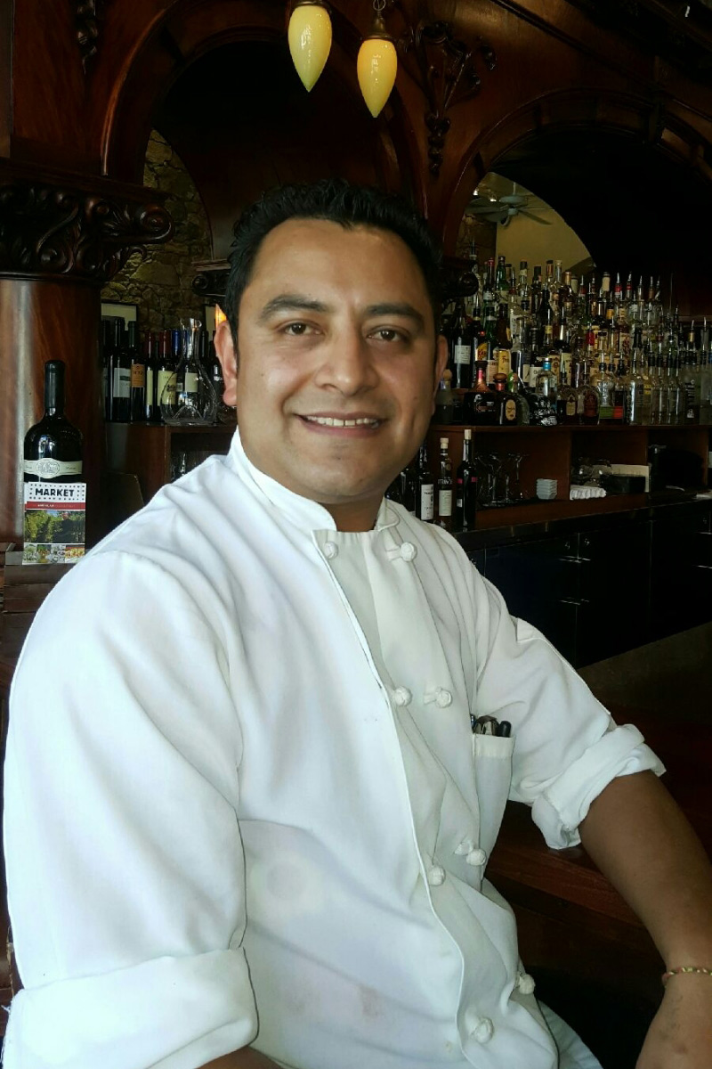 Oscar Martinez.