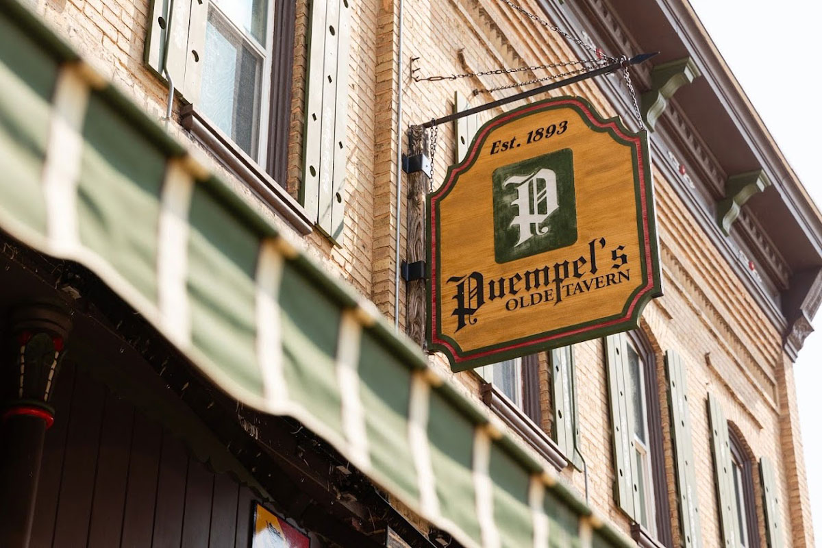 New Glarus Events - Puempel's Olde Tavern
