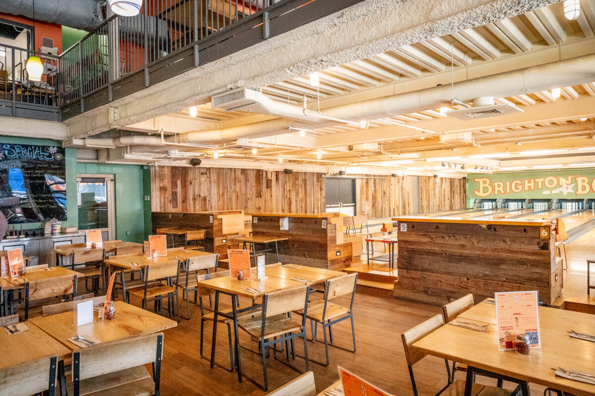 party slide photo number 2