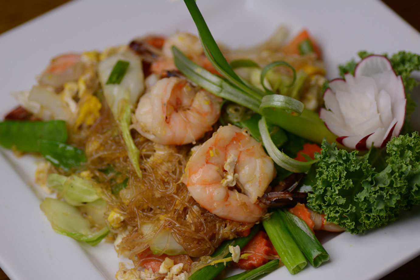 Shrimp and vegetables dish