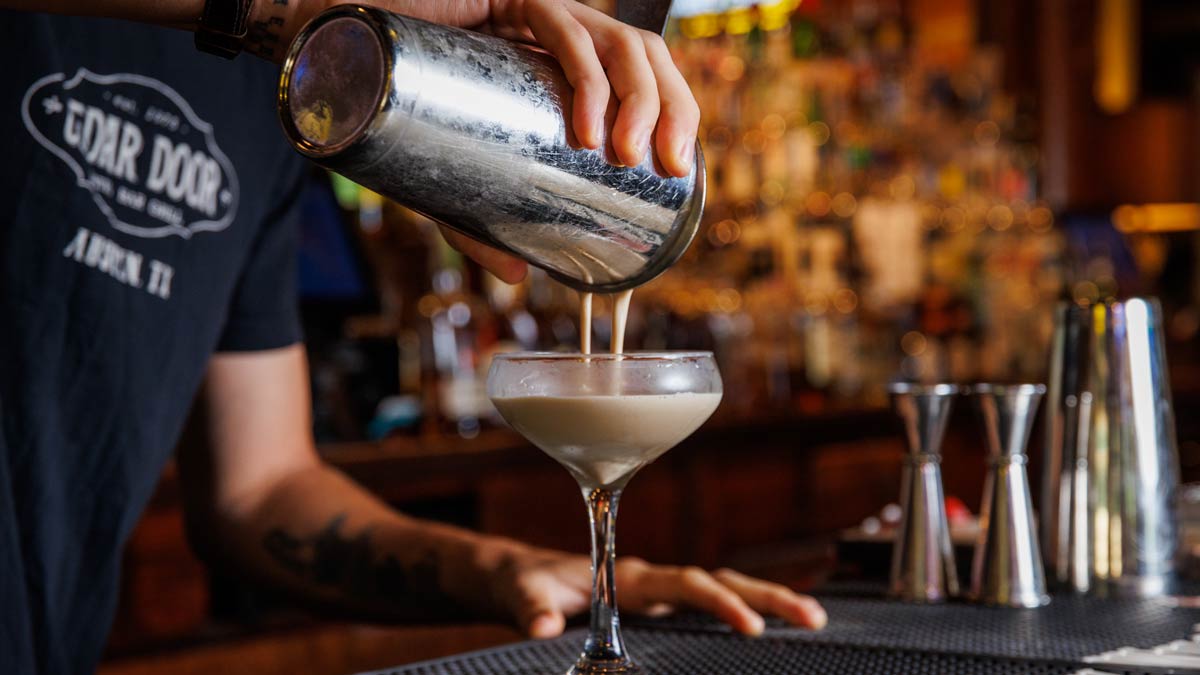 Making Espresso Martini