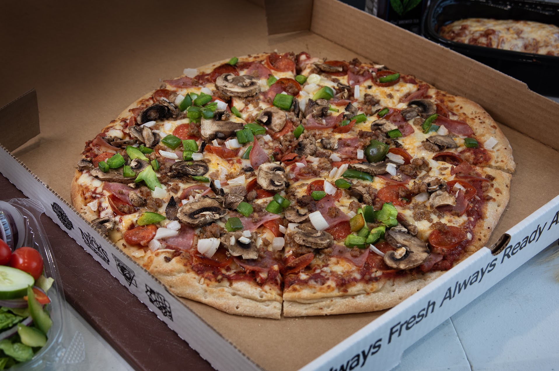 Gus's Carry Out Brighton location