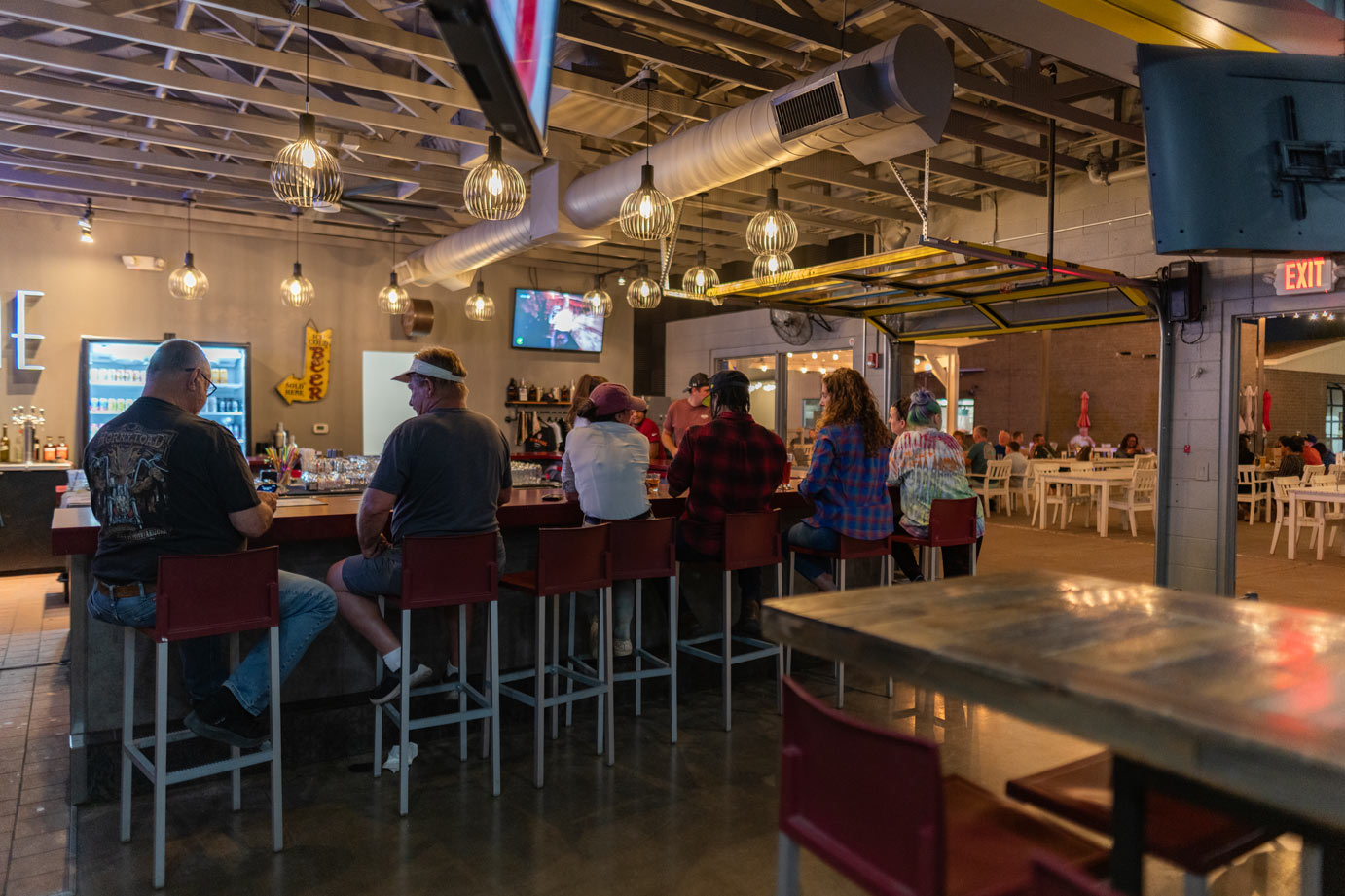 QuartHaus taproom hero image