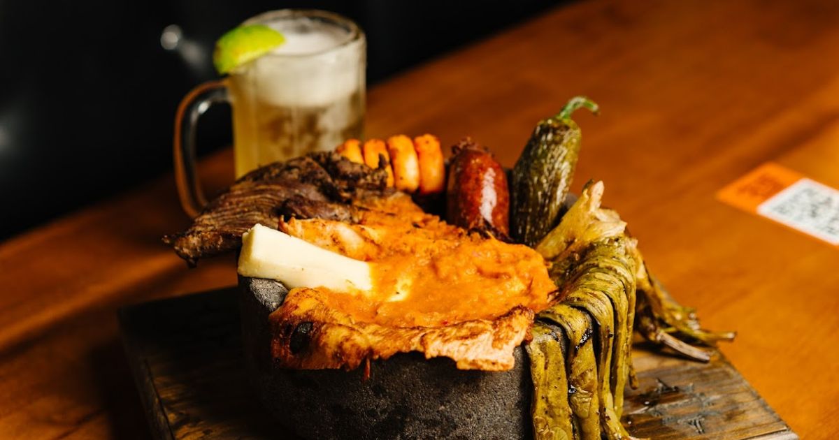 Azteca Mexican Bar and Grill