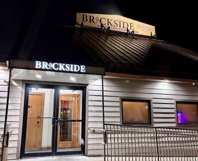 Brickside Bar & Grille Fairmont location