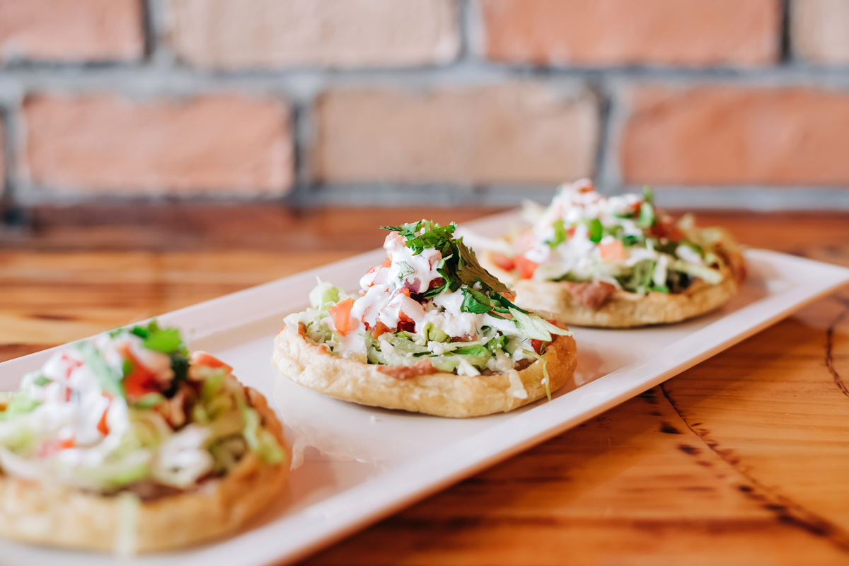 Traditional sopes with topping