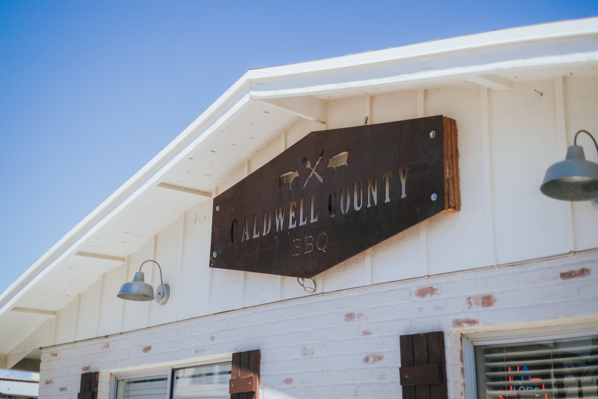 Restaurant exterior, outdoor sign