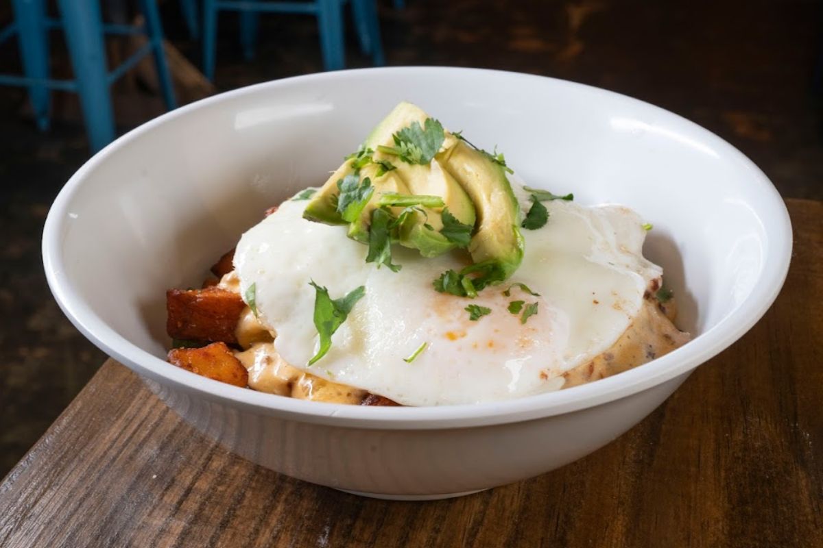 Ybowl, avocado on top