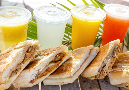 Sandwiches with fresh fruit juices
