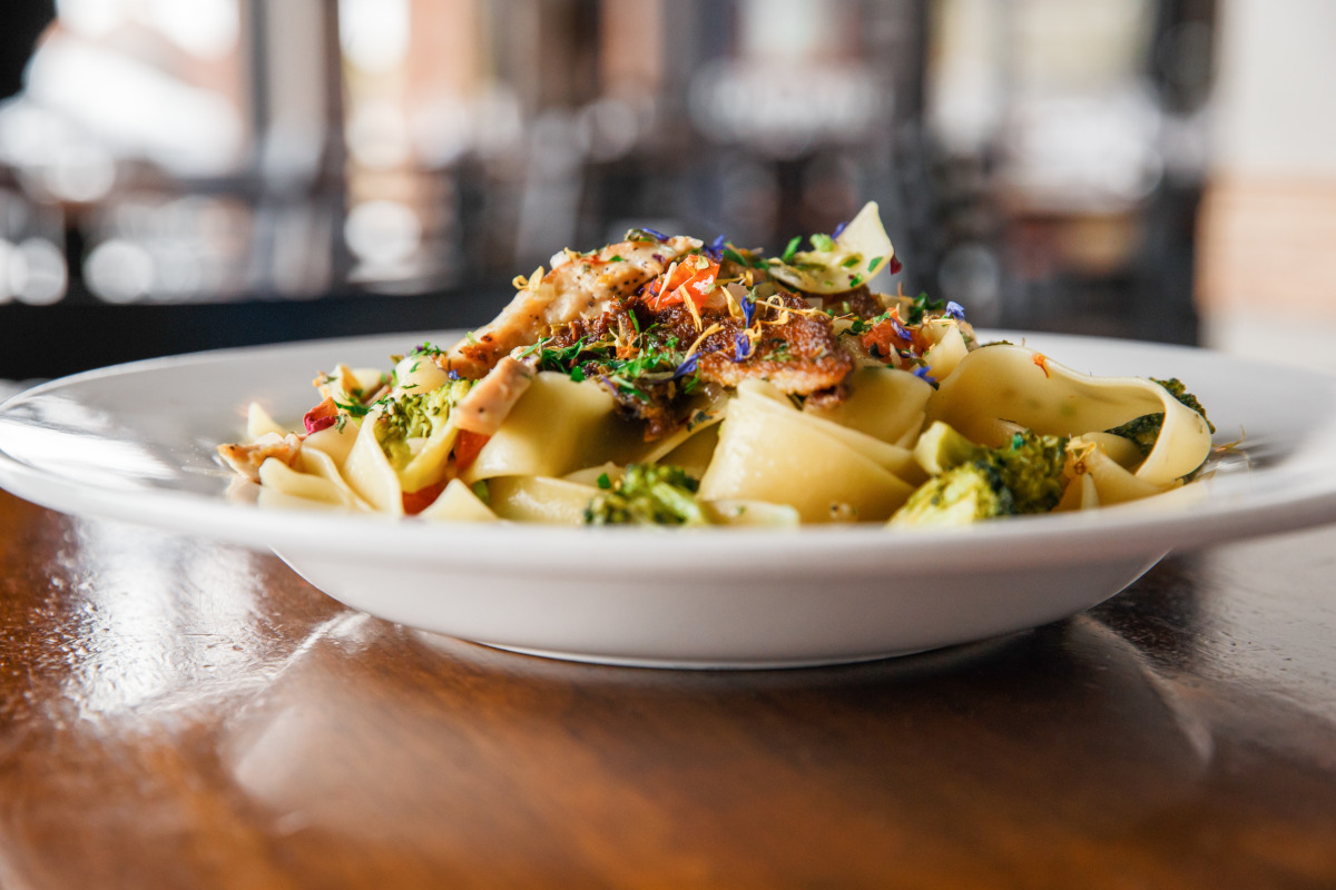 Pappardelle con pollo