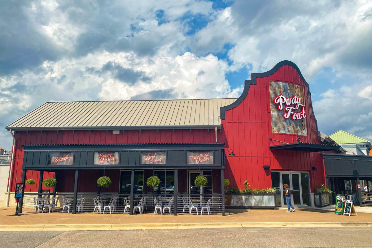 Destin location, restaurant exterior