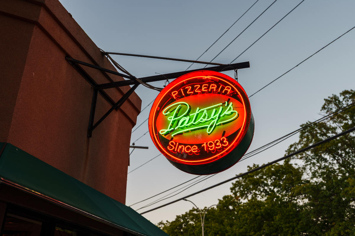 Patsy's Pizzeria sign