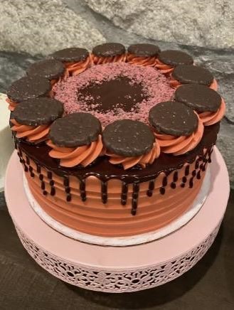 chocolate raspberry cookies cake